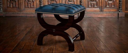 Chesterfield Fussbank Linley